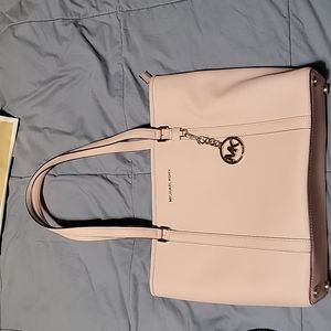 Michael Kors large pink tote zipper top